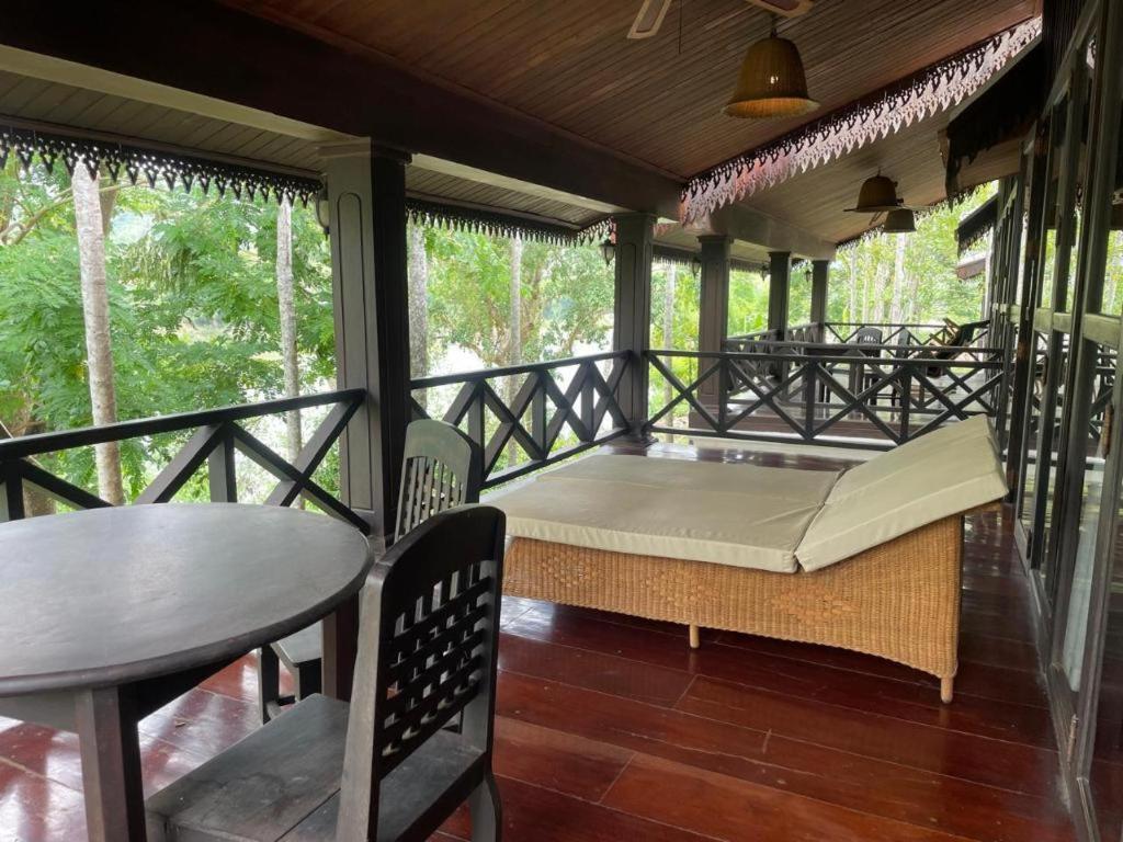 Nam Ou Riverside Resort Ban Vangle Exterior photo