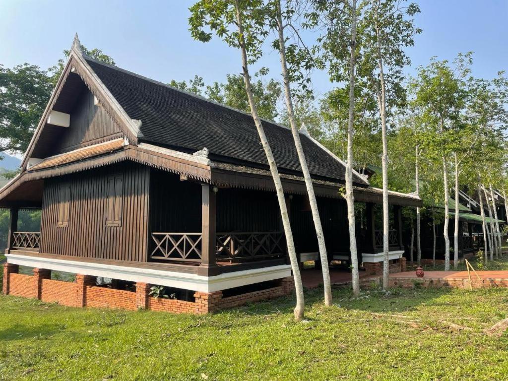 Nam Ou Riverside Resort Ban Vangle Exterior photo