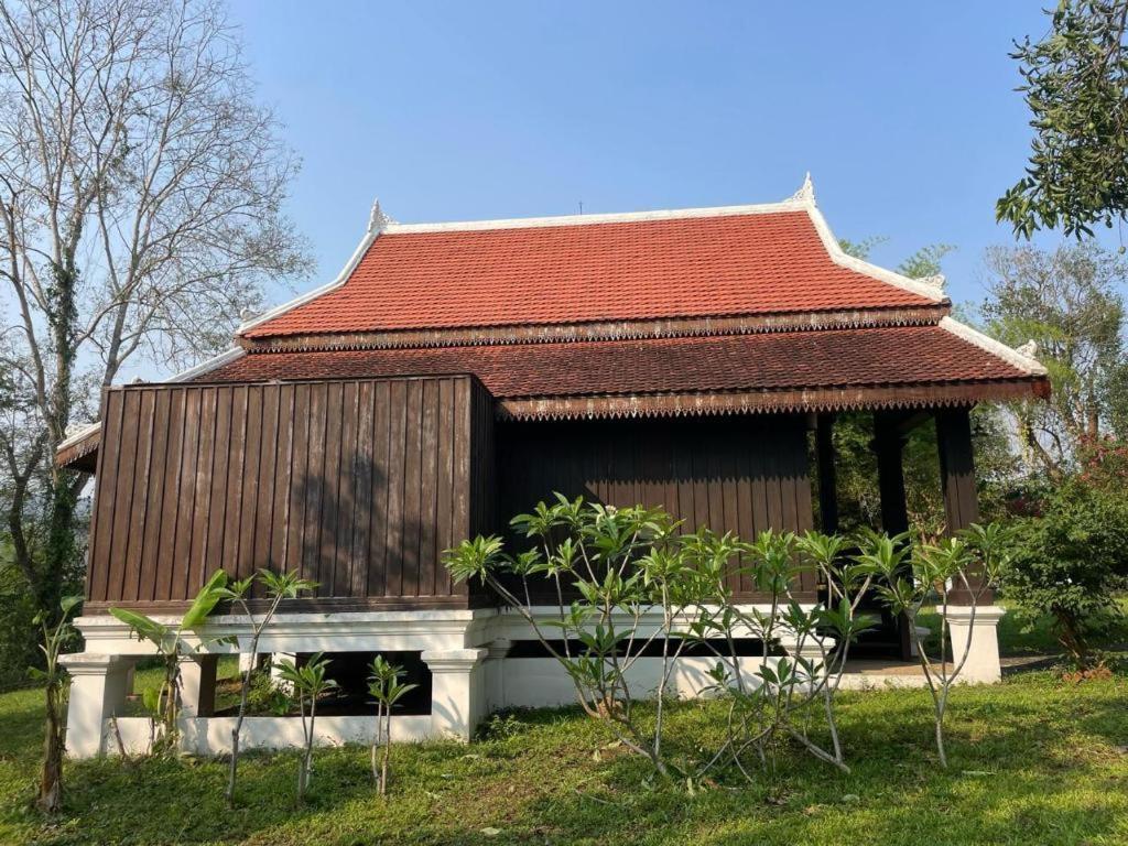 Nam Ou Riverside Resort Ban Vangle Exterior photo