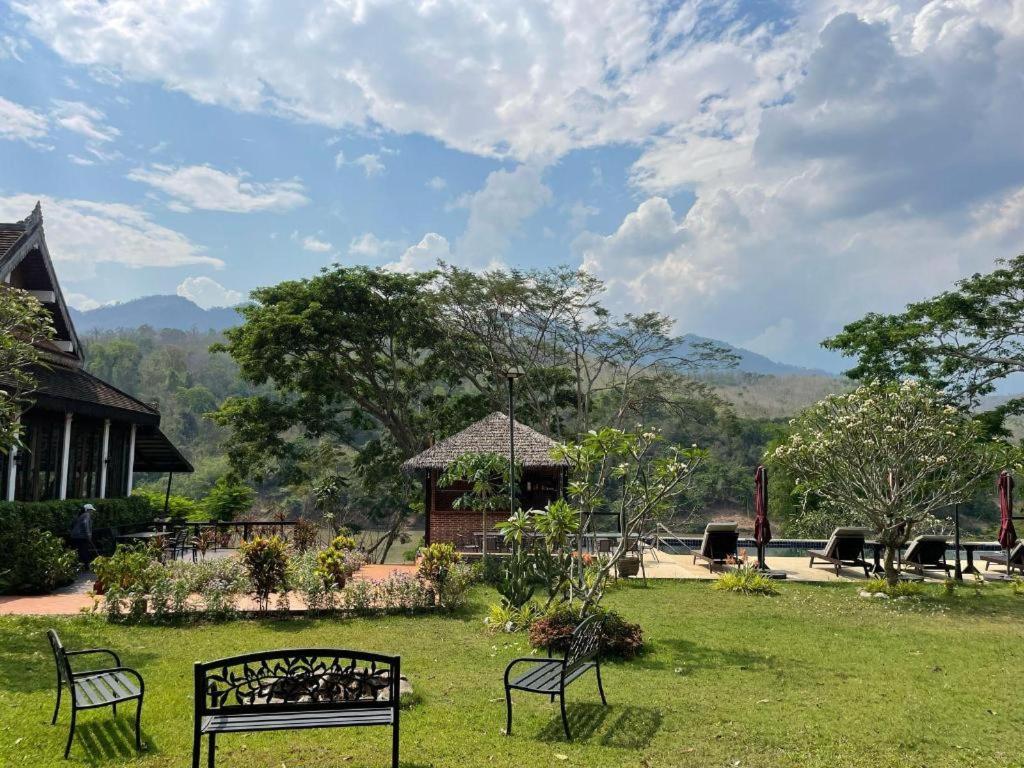 Nam Ou Riverside Resort Ban Vangle Exterior photo